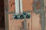Co zrobić, żeby instalacja elektryczna w domu nie stanowiła zagrożenia?